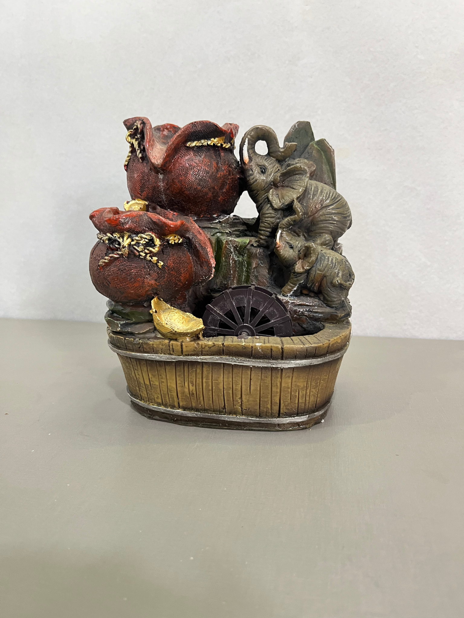 Fonte de Água Elefante Prosperidade