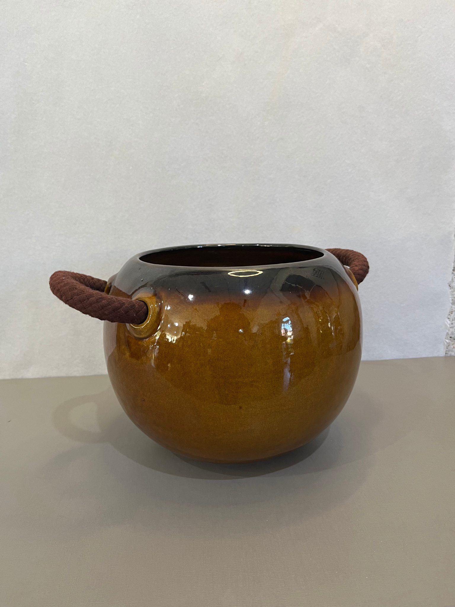 Vaso de Planta em Porcelana Esmaltada