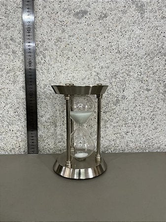 Ampulheta prata metal com vidro