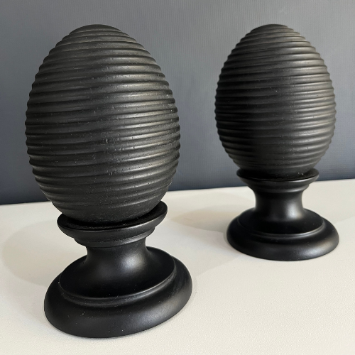 Conjunto 2 Pinhas Preta Decoração